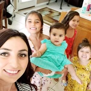 Meet your Posher, Christy